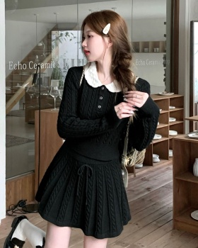 Black autumn and winter short skirt knitted skirt a set