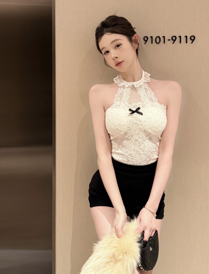 Lace halter sling bottoming shirt spicegirl wood ear tops