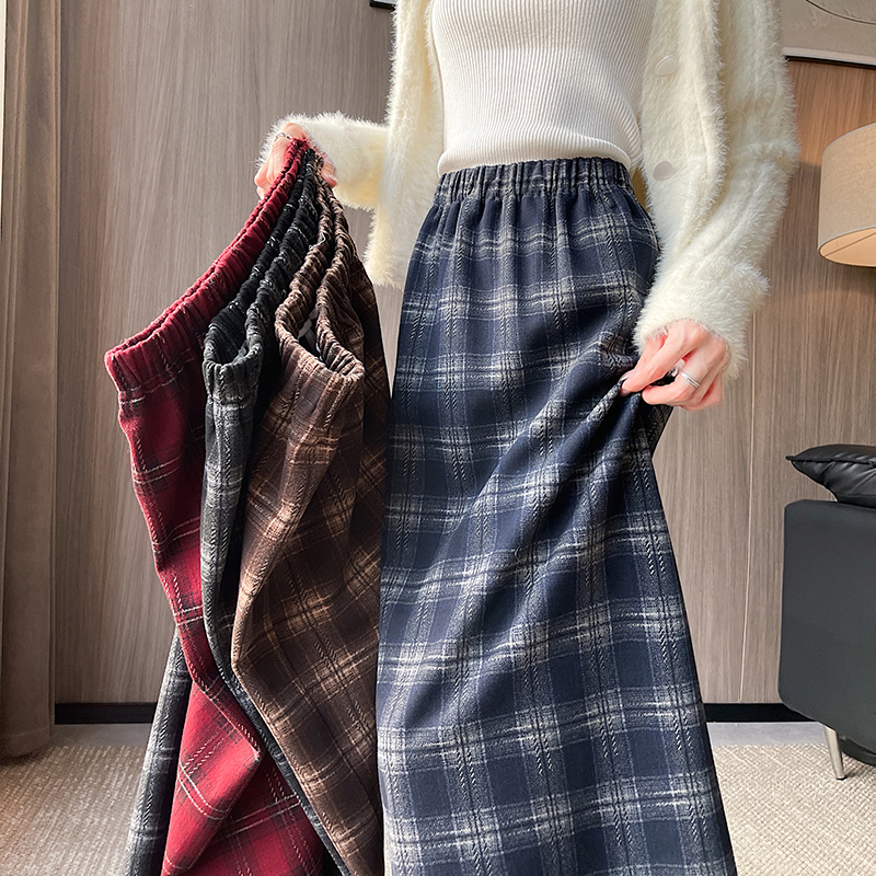 Autumn and winter straight long skirt plaid skirt for women