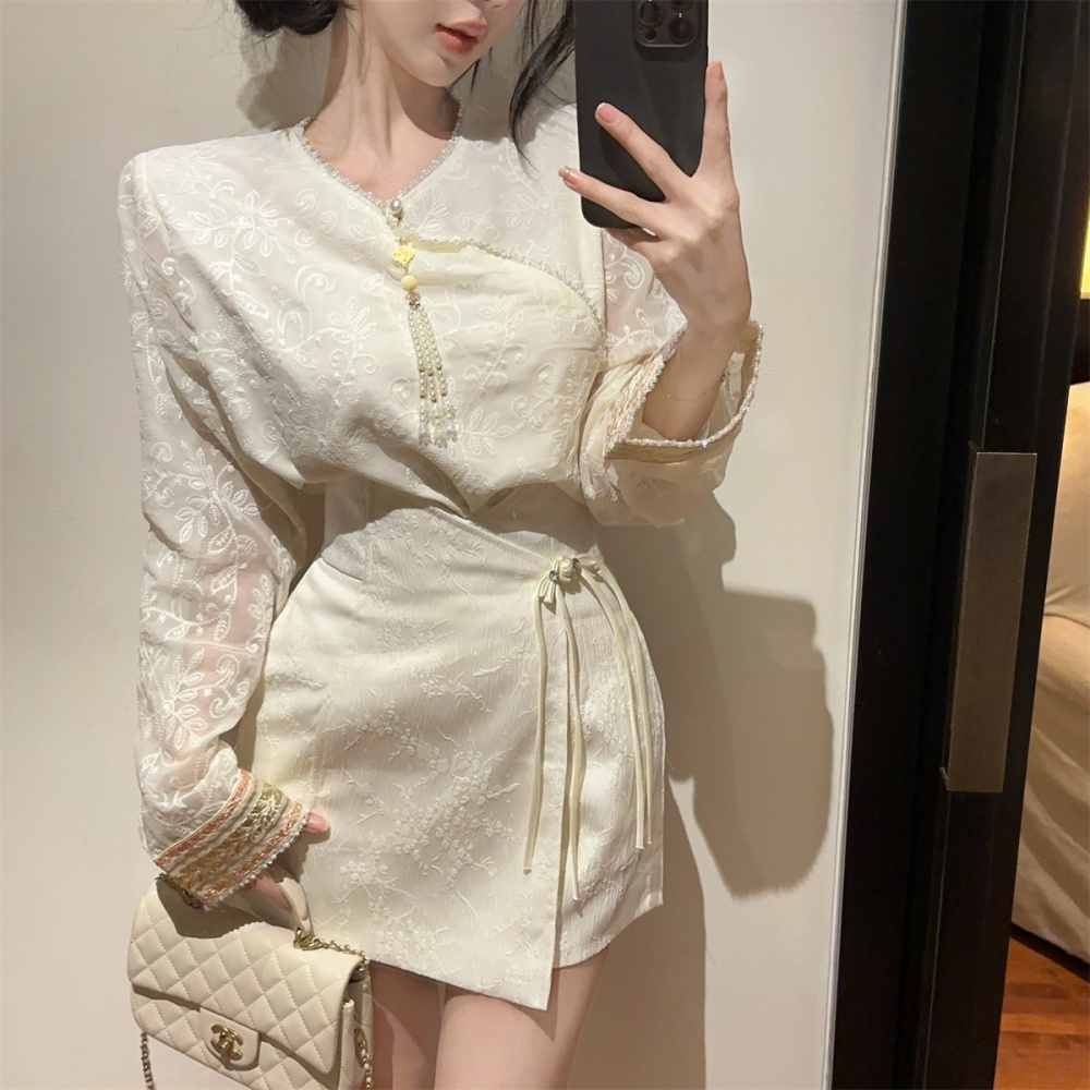 Chinese style short skirt lace small shirt a set for women