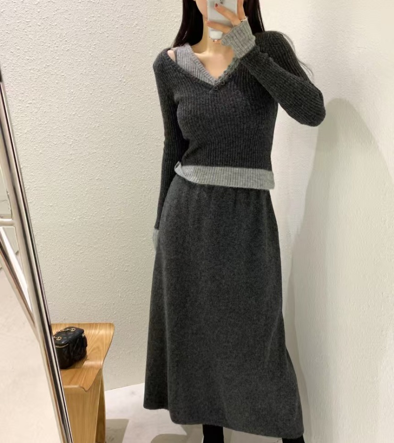 Mixed colors sweater Casual long skirt a set