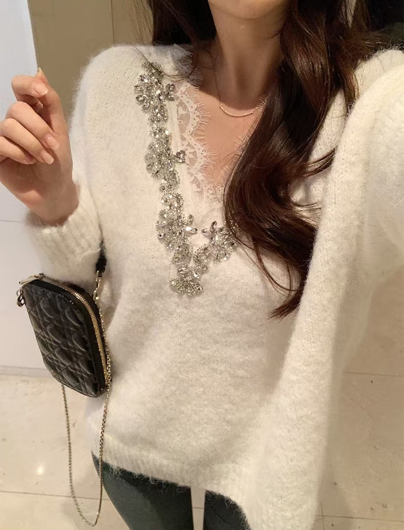 Sweet style rhinestone V-neck spring splice sweater