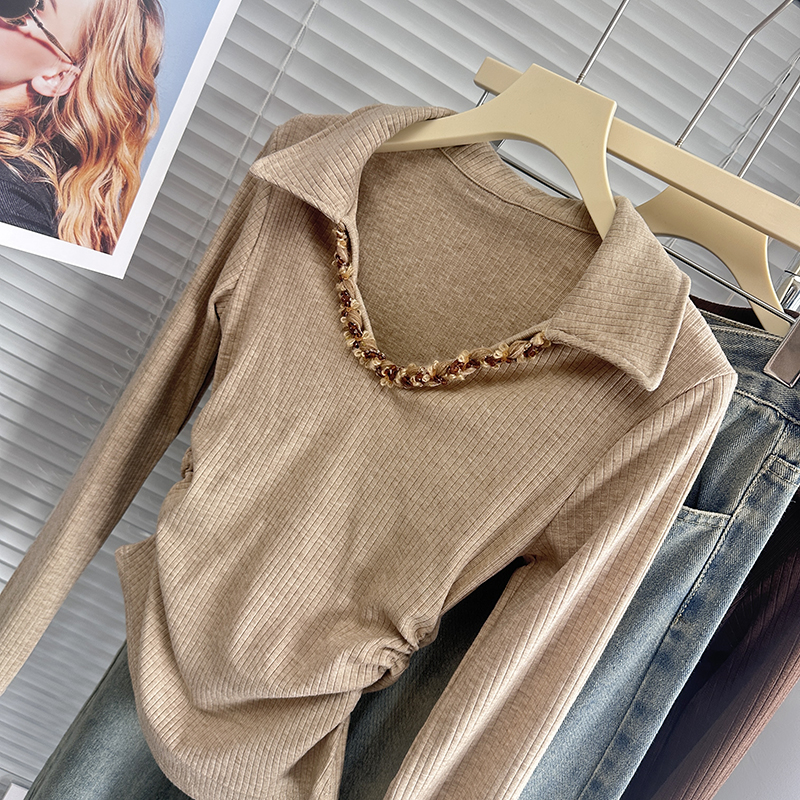 Autumn and winter round face knitted V-neck tops