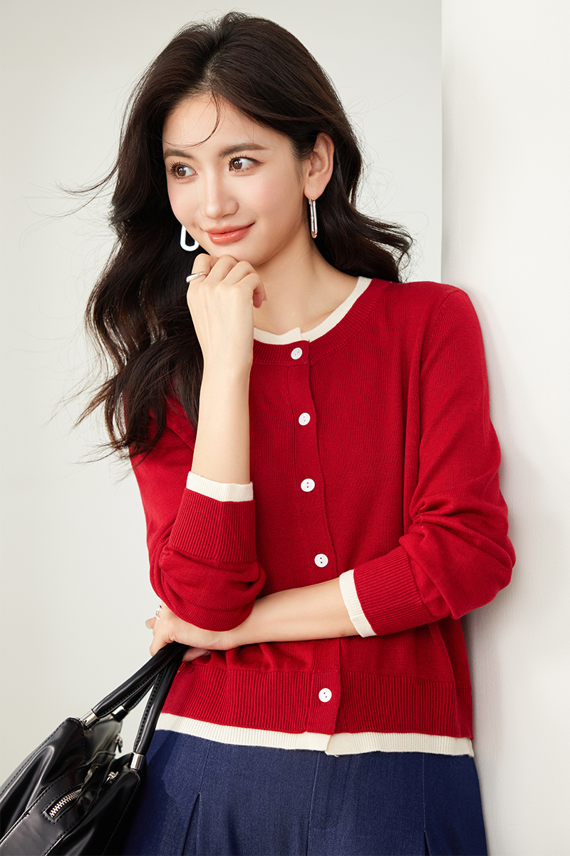 Splice Pseudo-two tops long sleeve sweater for women