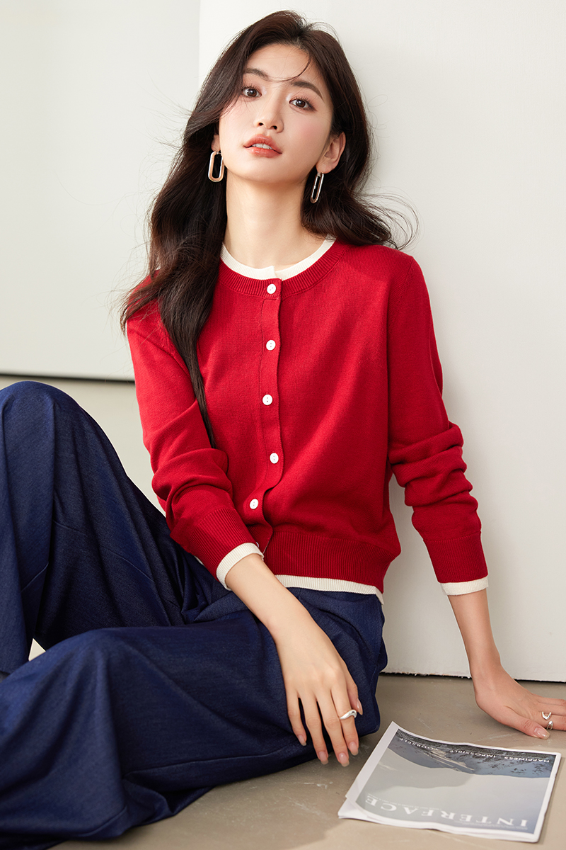 Splice Pseudo-two tops long sleeve sweater for women