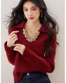 Sequins red V-neck autumn and winter sweater