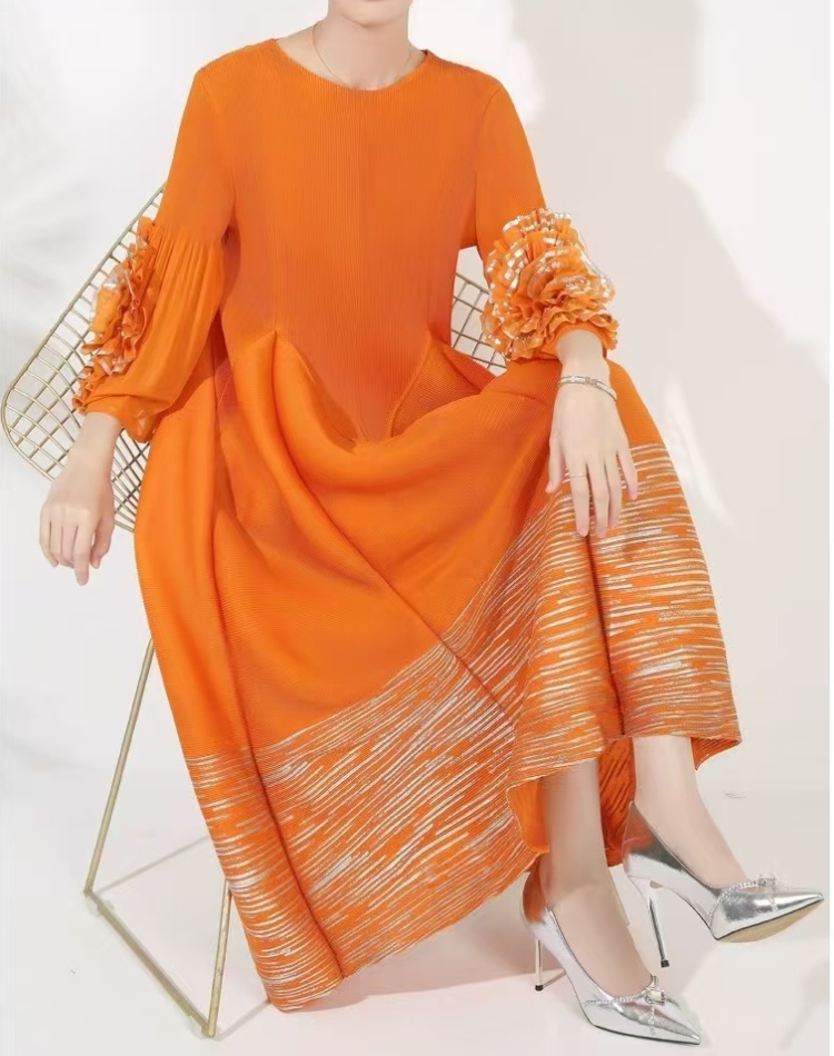 Bronzing long dress fold dress for women