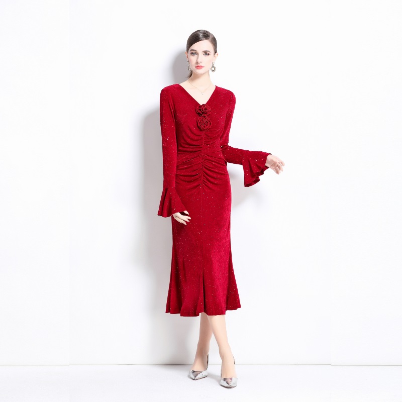 Temperament slim V-neck dress mermaid long evening dress