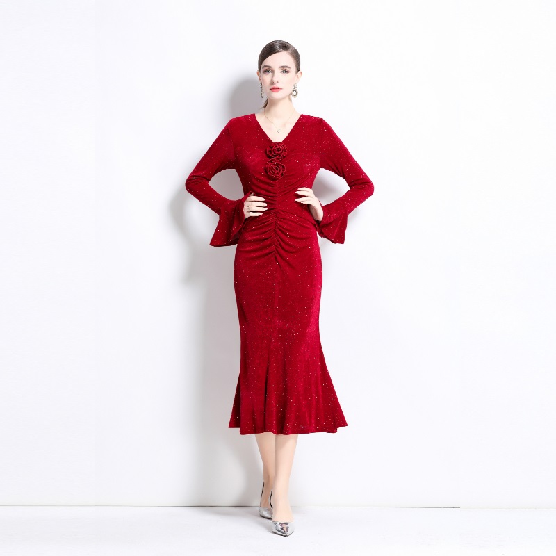 Temperament slim V-neck dress mermaid long evening dress