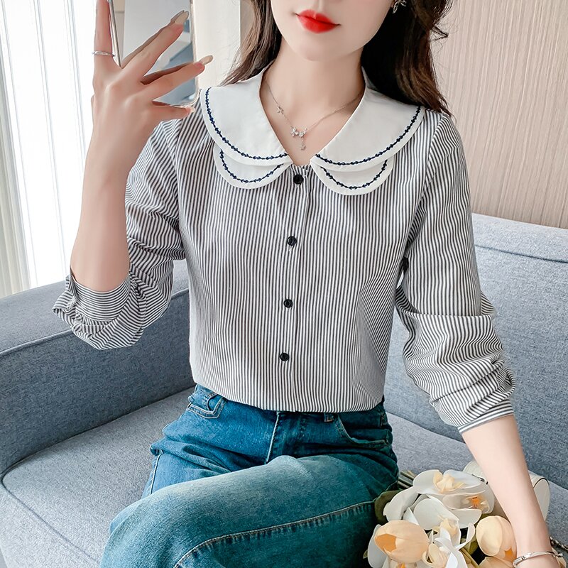 Double long sleeve shirt embroidered tops for women