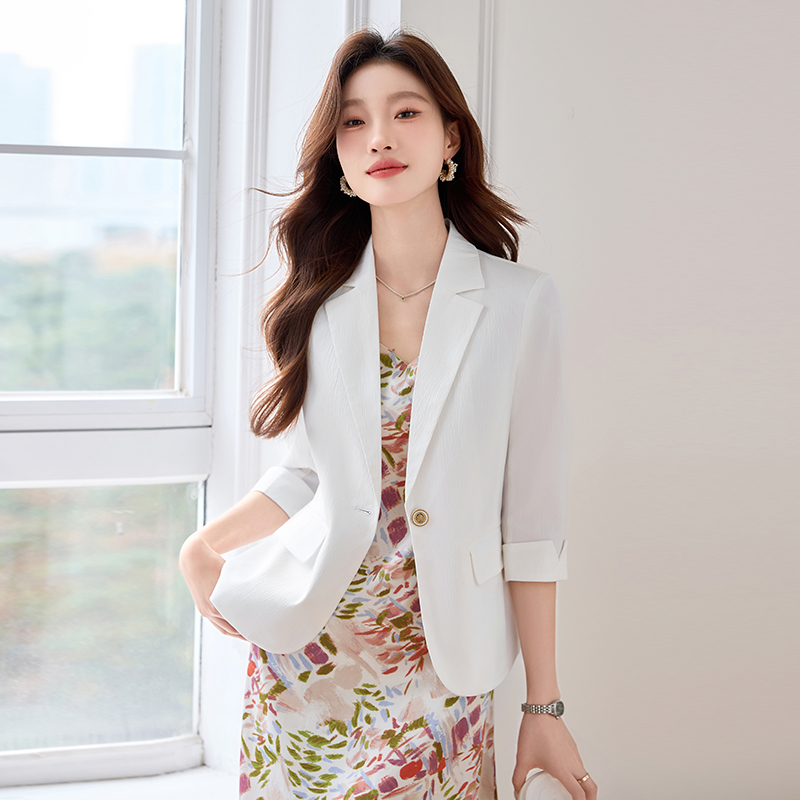 Fashion profession business suit simple white coat