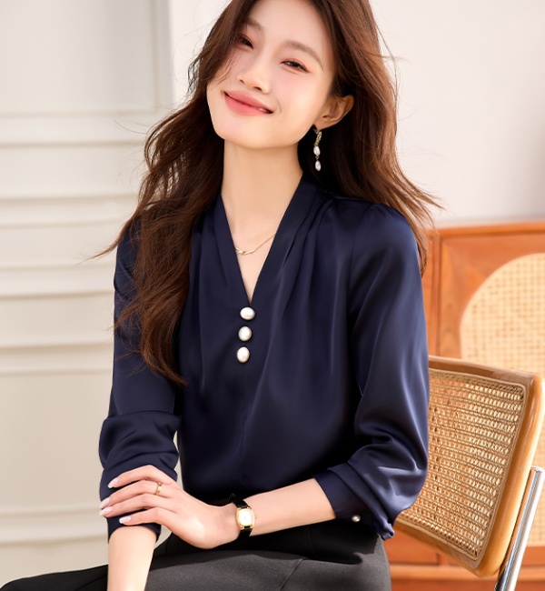 Western style V-neck niche beading temperament shirt