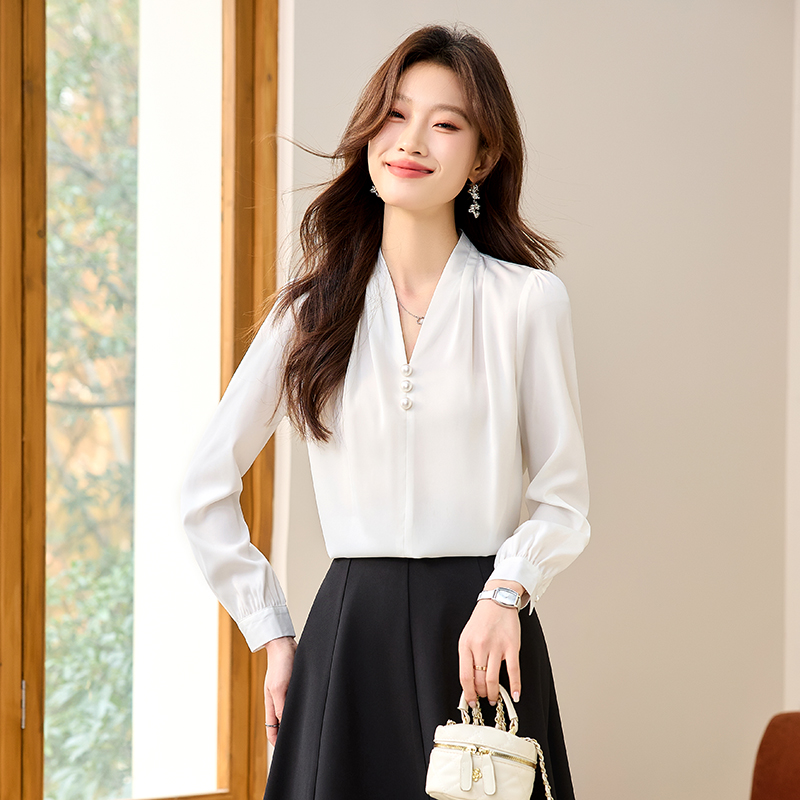 Temperament commuting skirt V-neck shirt 2pcs set for women