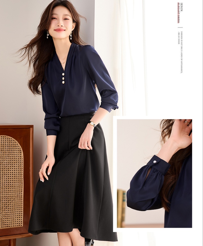 Temperament commuting skirt V-neck shirt 2pcs set for women