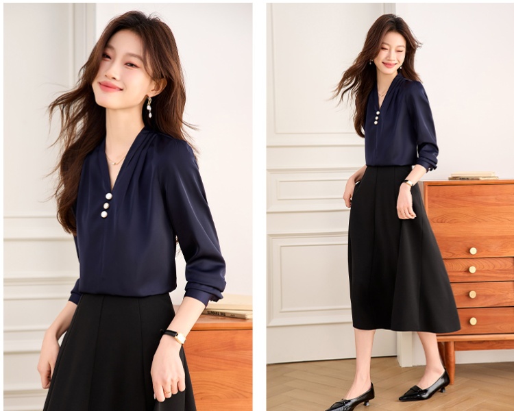 Temperament commuting skirt V-neck shirt 2pcs set for women