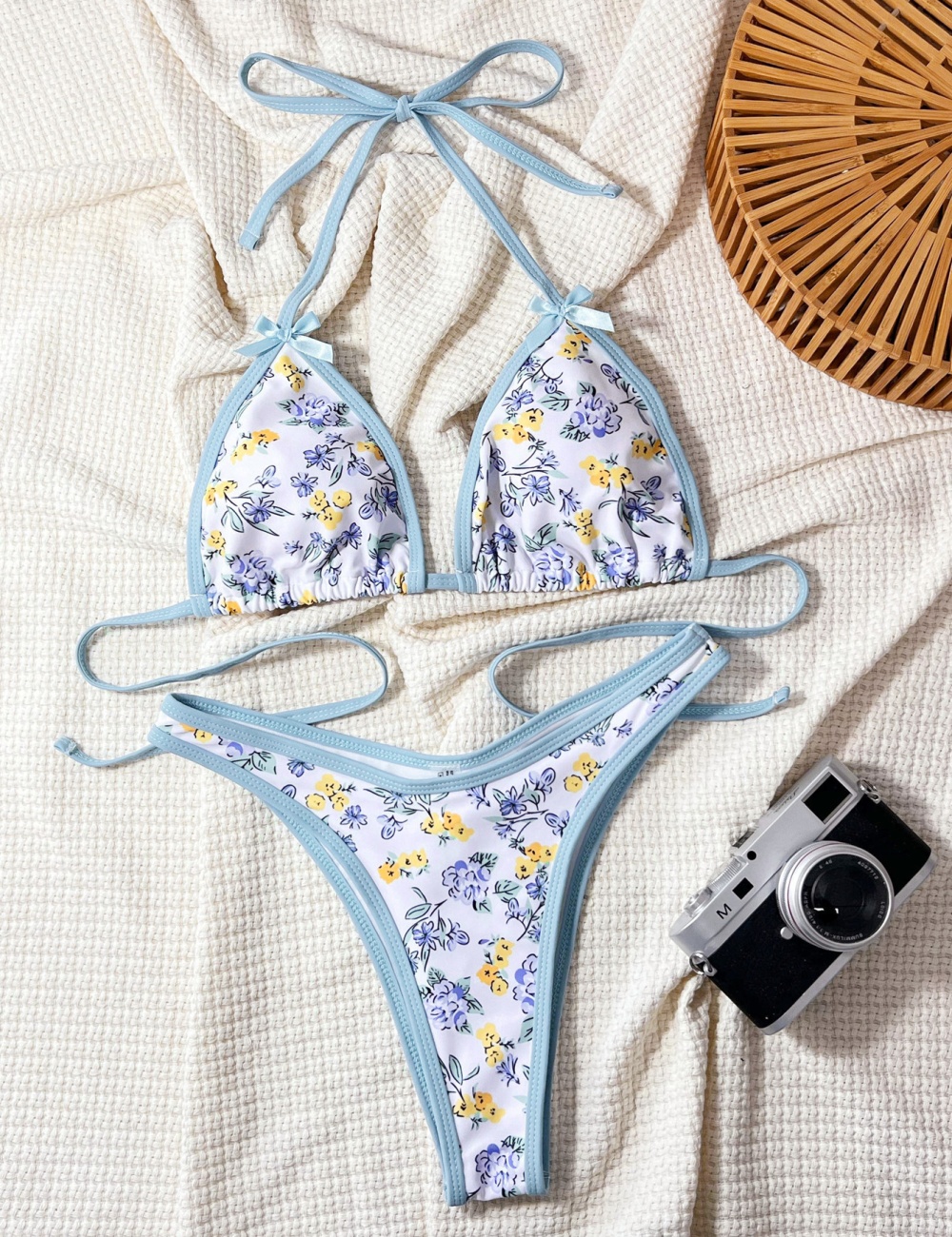 Sexy bikini high split European style printing swimwear