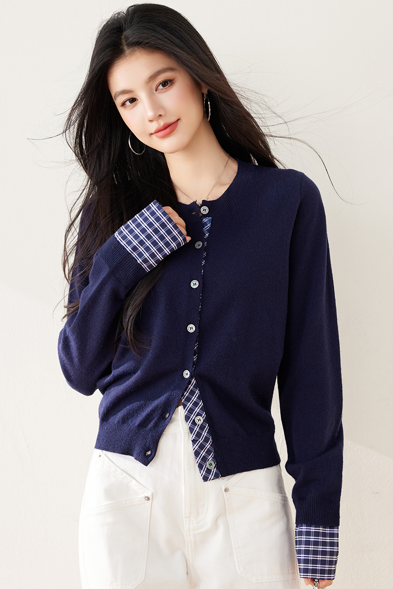 Plaid cardigan Pseudo-two sweater for women