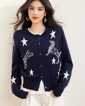 Chanelstyle spring round neck star cardigan