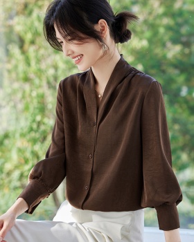 Embossing spring tops long sleeve V-neck shirt for women