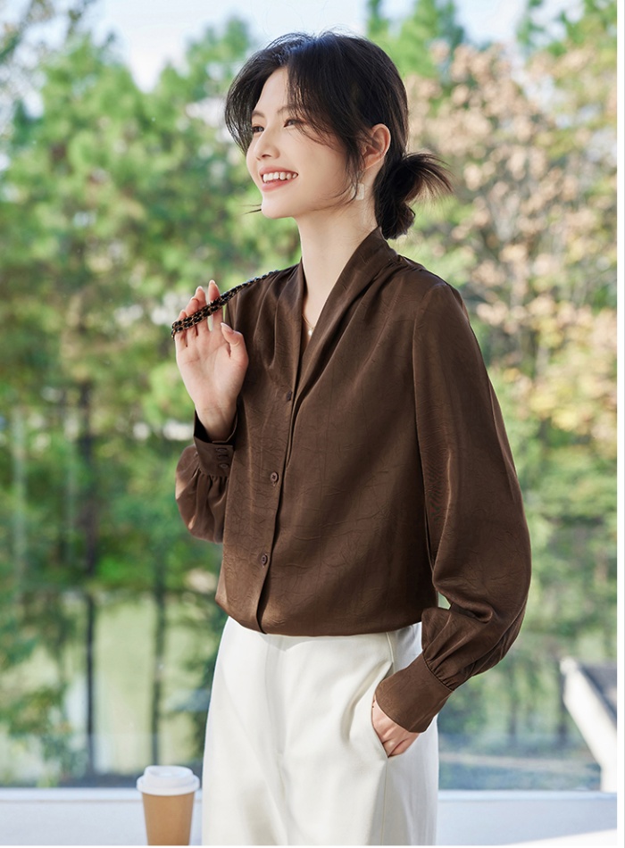 Embossing spring tops long sleeve V-neck shirt for women