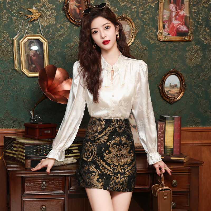 Spring jacquard A-line skirt