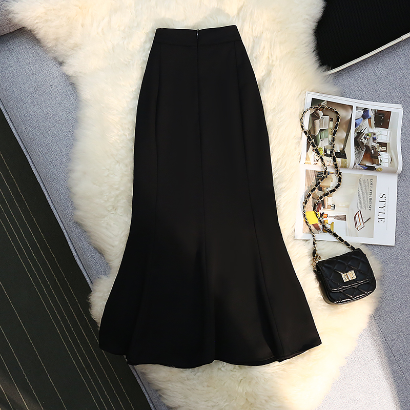 Package hip France style A-line long slim skirt for women