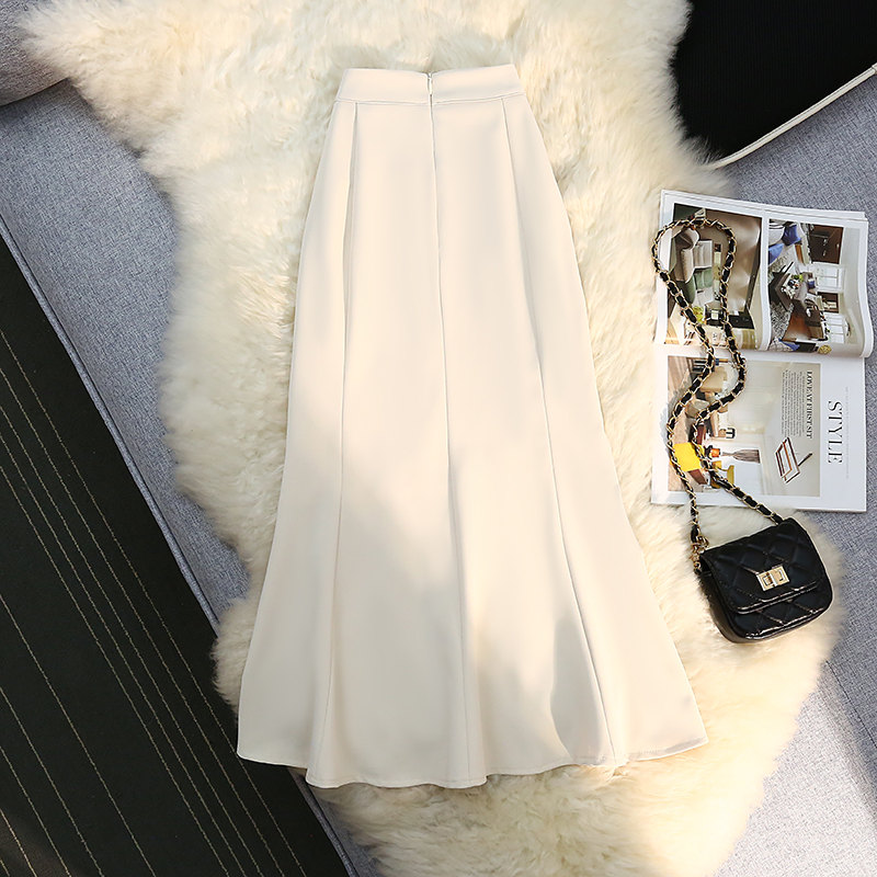 Package hip France style A-line long slim skirt for women