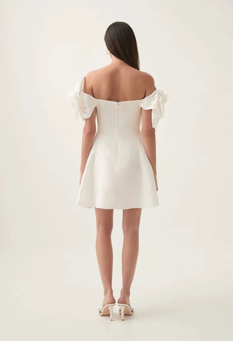 Spring and summer T-back stereoscopic dress