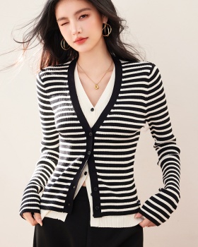 Pseudo-two knitted stripe sweater V-neck slim cardigan for women