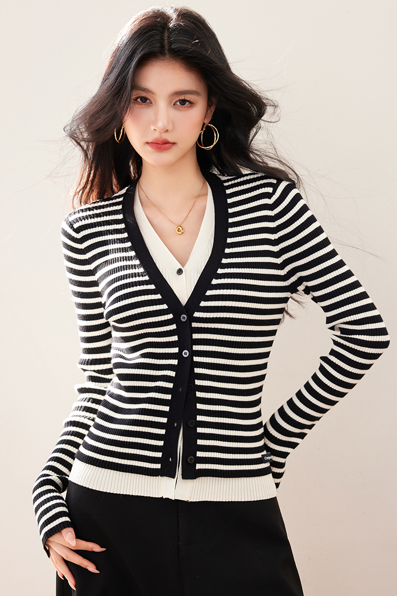 Pseudo-two knitted stripe sweater V-neck slim cardigan for women