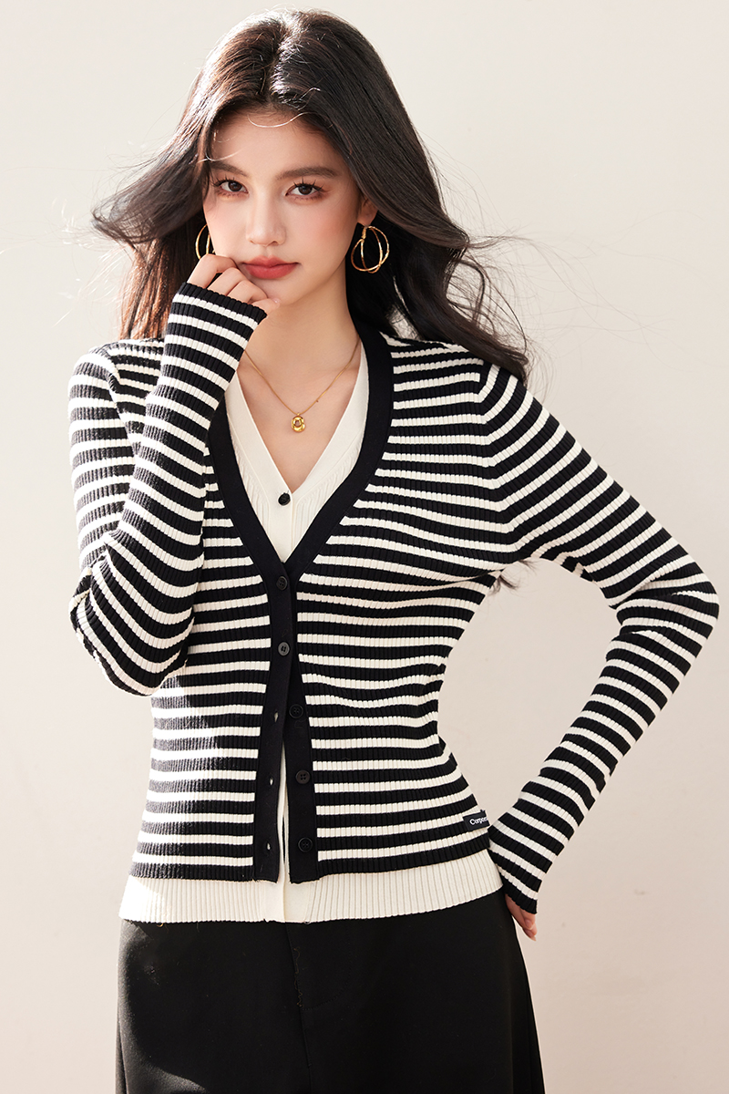 Pseudo-two knitted stripe sweater V-neck slim cardigan for women