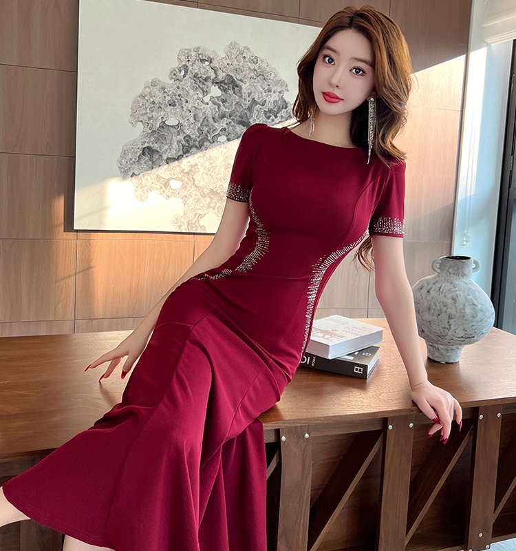 Banquet mermaid pinched waist temperament dress