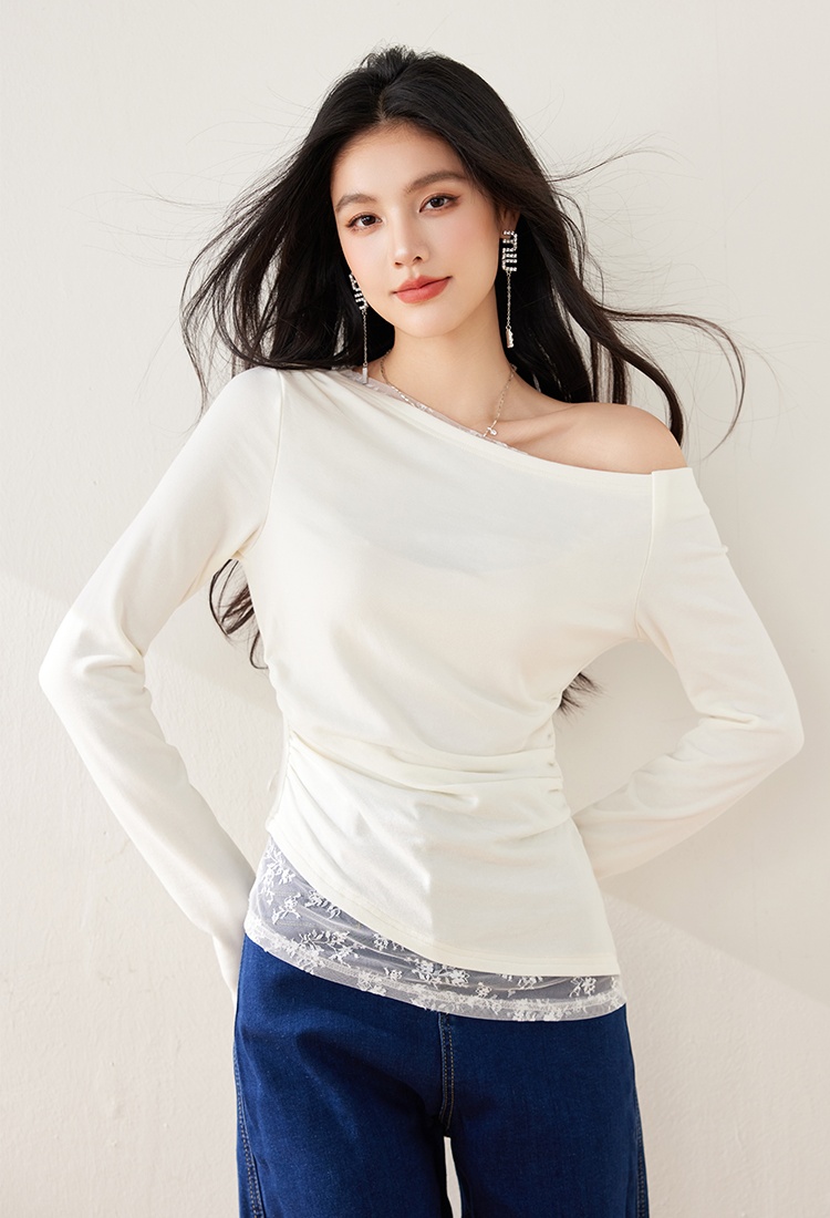 White flat shoulder tops Pseudo-two bottoming shirt for women