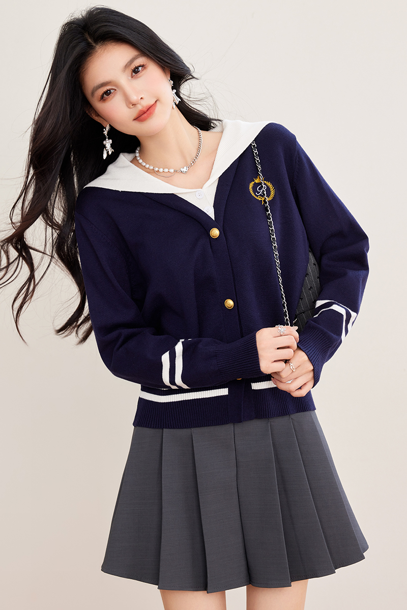 Navy collar tops college style sweater for women