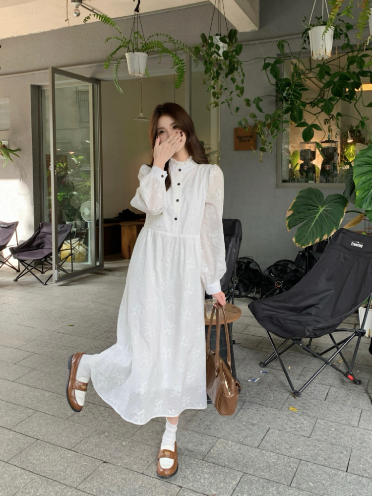 White spring dress temperament embroidery long dress for women