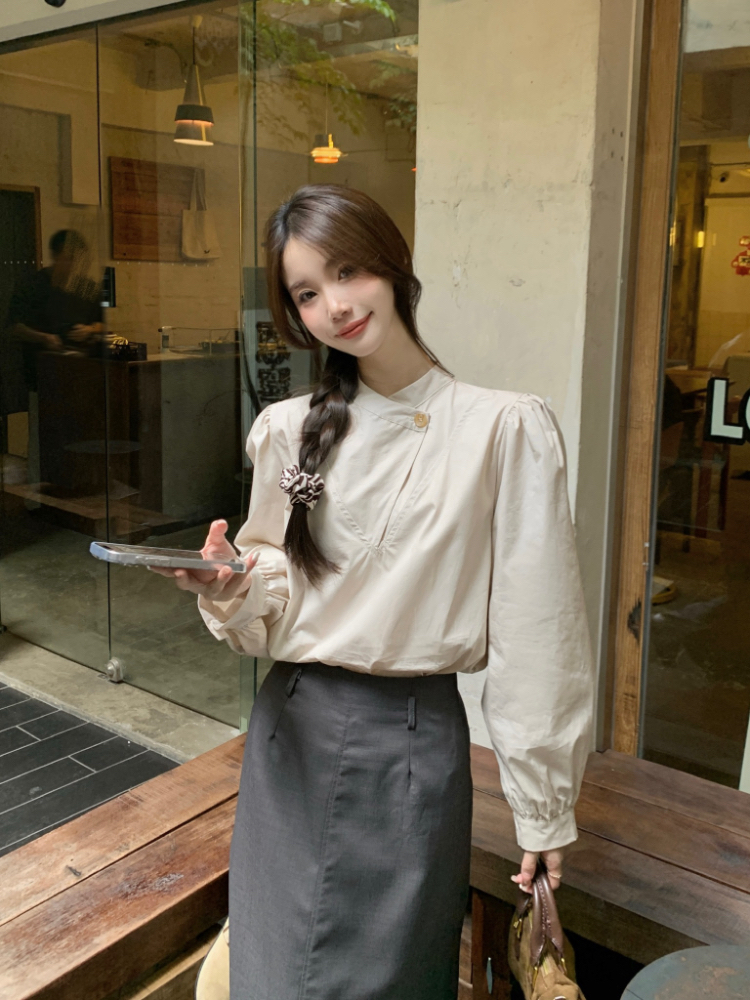 Irregular long sleeve spring buckle slim shirt