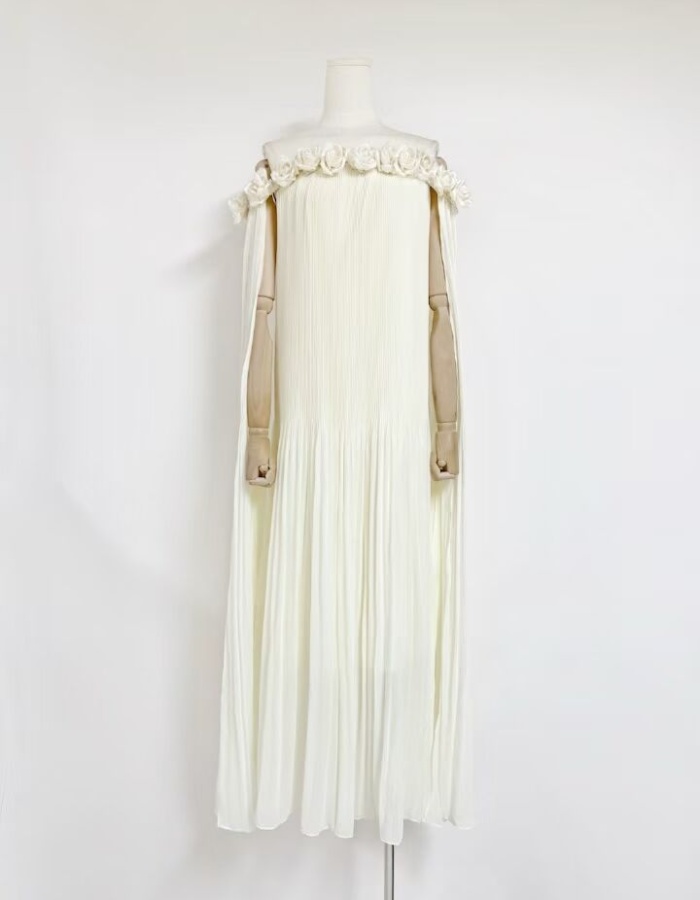 Flowers pleated long dress sexy horizontal collar dress