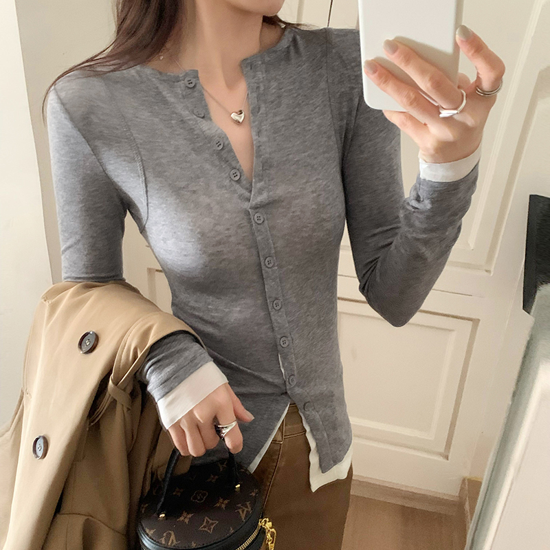 Mixed colors sweater Pseudo-two tops for women