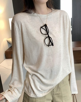 Loose basis T-shirt autumn and winter unique tops for women