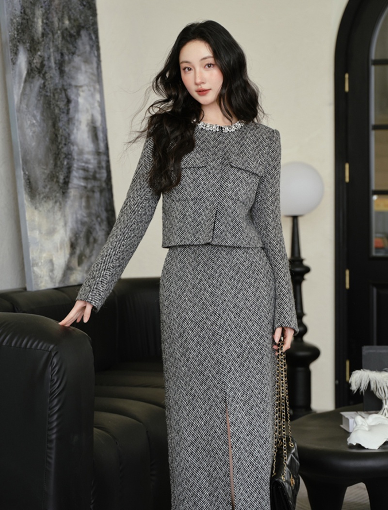 Beading coat chanelstyle skirt a set