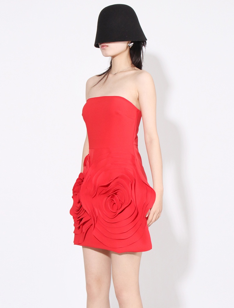 Horizontal collar wrapped chest enticement dress for women