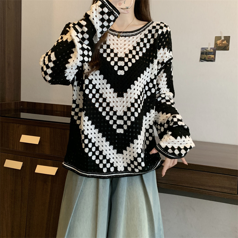 Fat hollow spring round neck all-match sweater for women