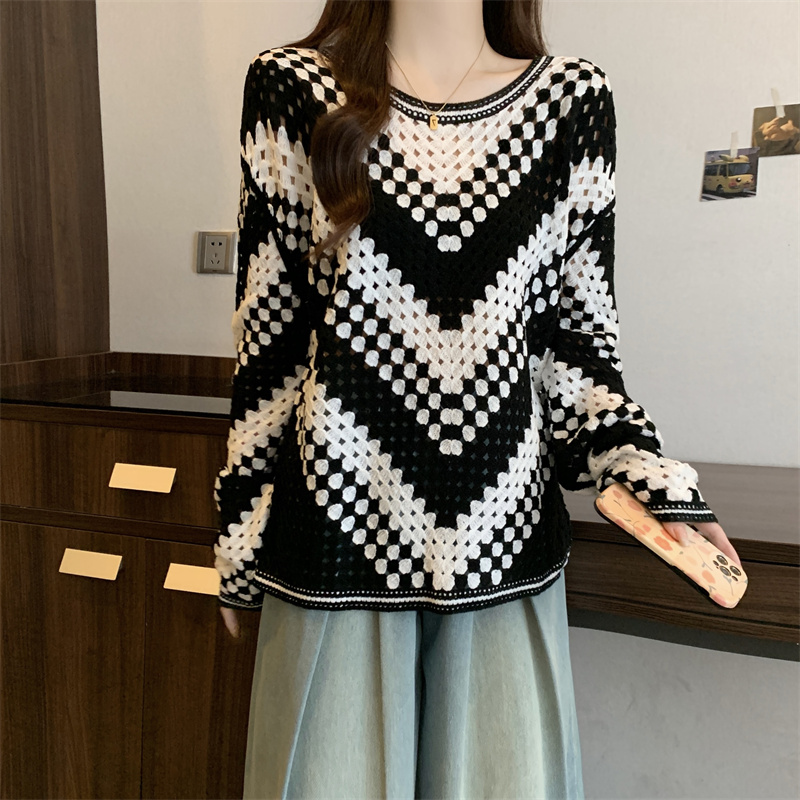 Fat hollow spring round neck all-match sweater for women