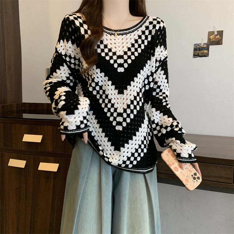 Fat hollow spring round neck all-match sweater for women