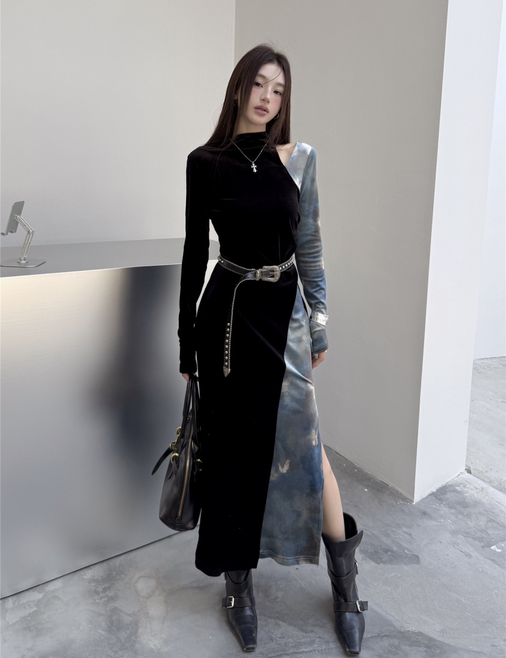 Mixed colors long autumn and winter velvet dress