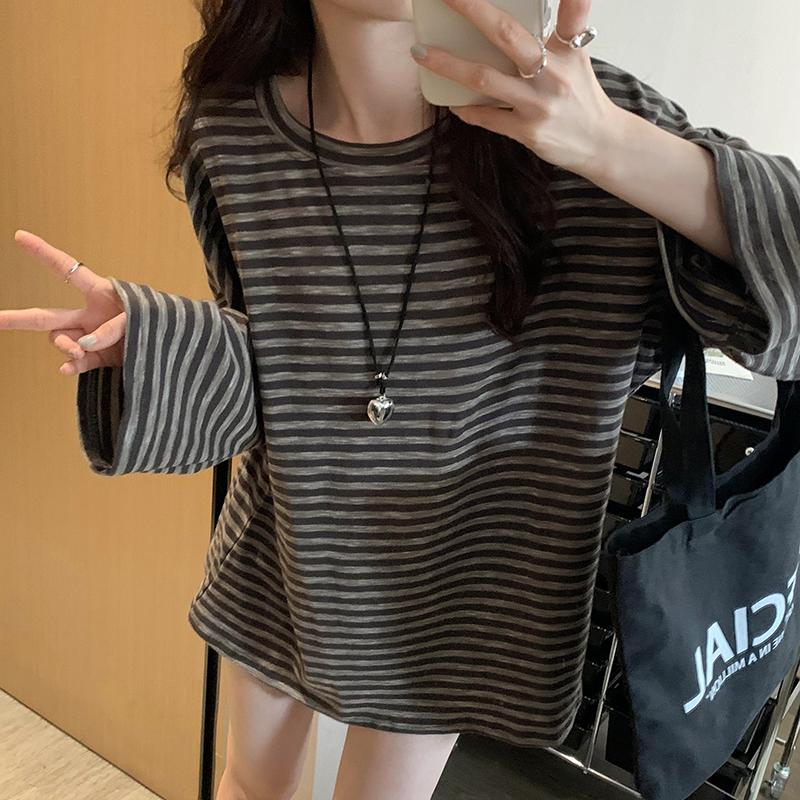 Stripe T-shirt loose bottoming shirt for women