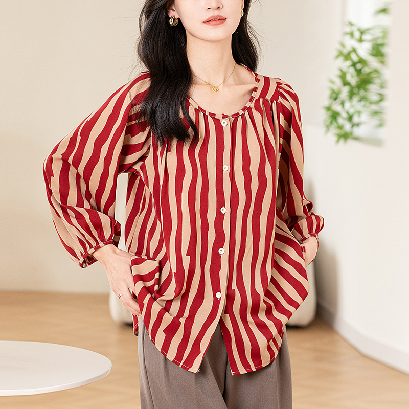 Simple round neck shirt loose chiffon shirt for women