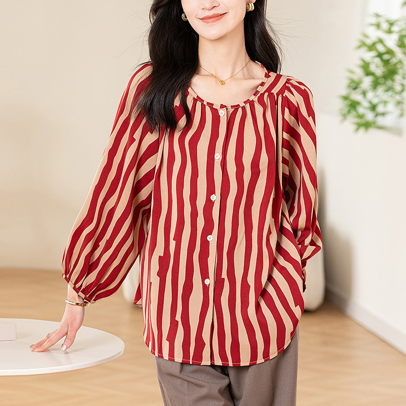 Simple round neck shirt loose chiffon shirt for women