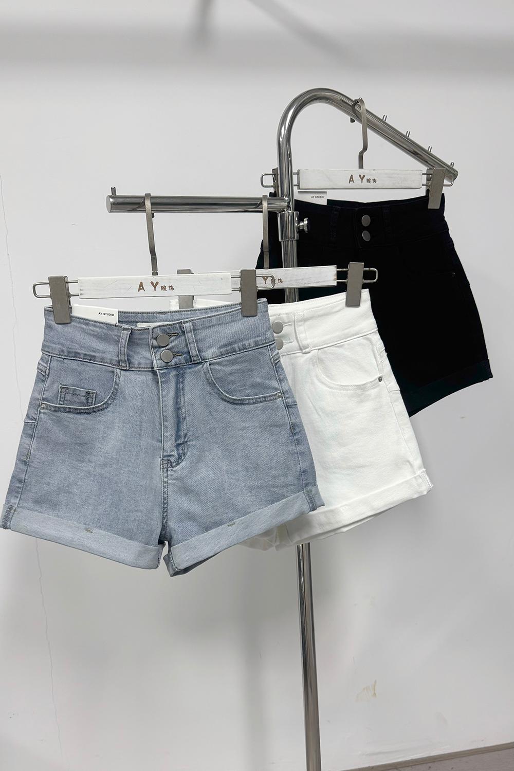 Elasticity spring and summer Korean style short jeans