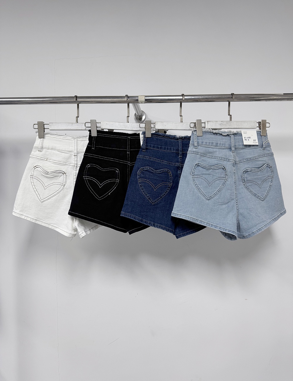 Elasticity double buckle spring and summer short jeans